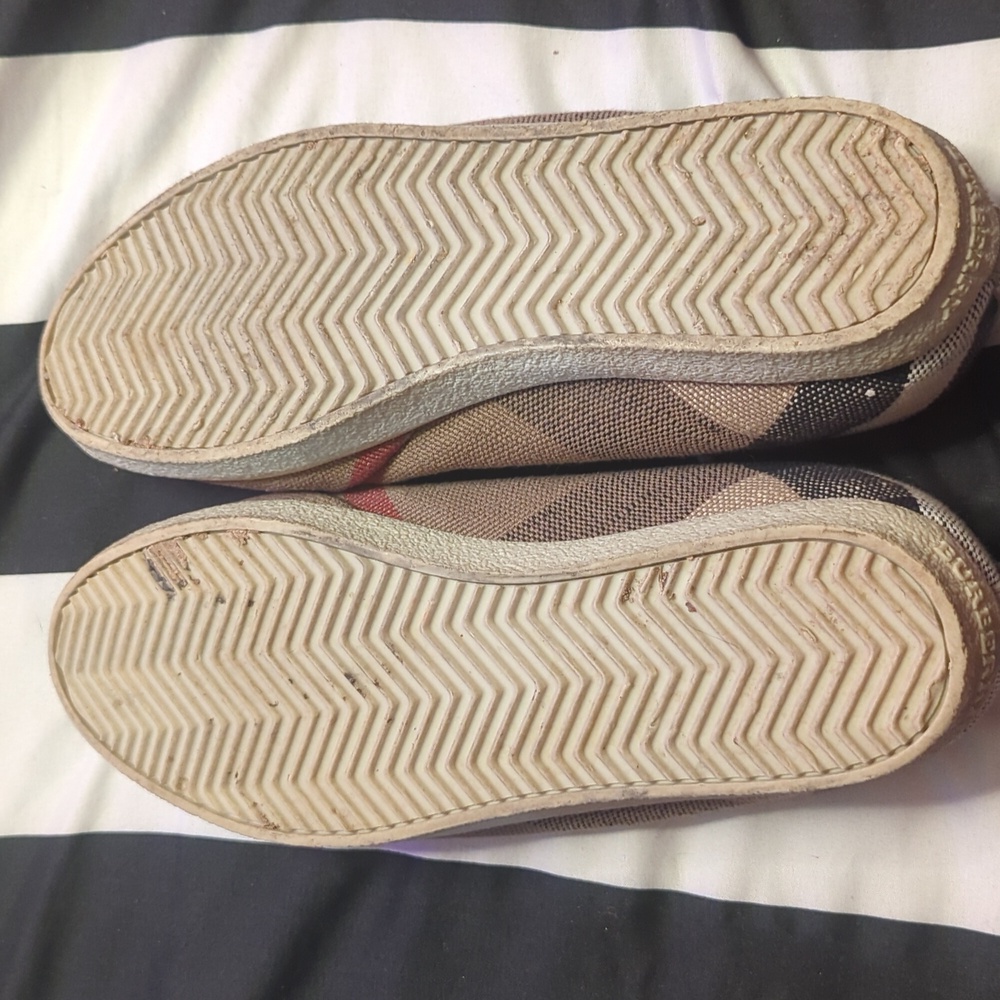 Burberry shoes - Picture 4 of 10